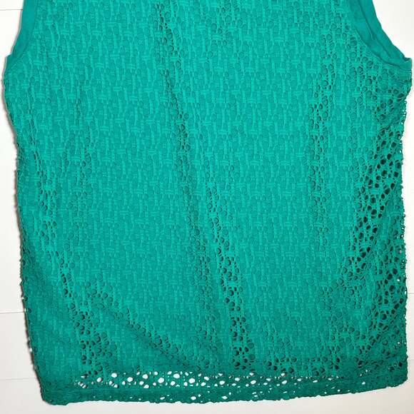 LOFT Women’s Teal Lace Eyelet Overlay Sleeveless Tank Top Blouse Size M - Picture 3 of 4